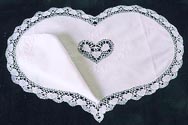 Southern Heart Style Heart Placemat.(small).JPG (11487 bytes)